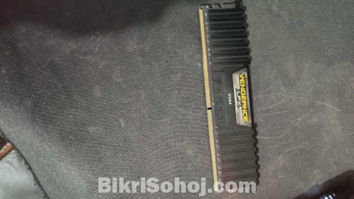 Corsair vangence 8gb ddr4 ram 3200 mhz